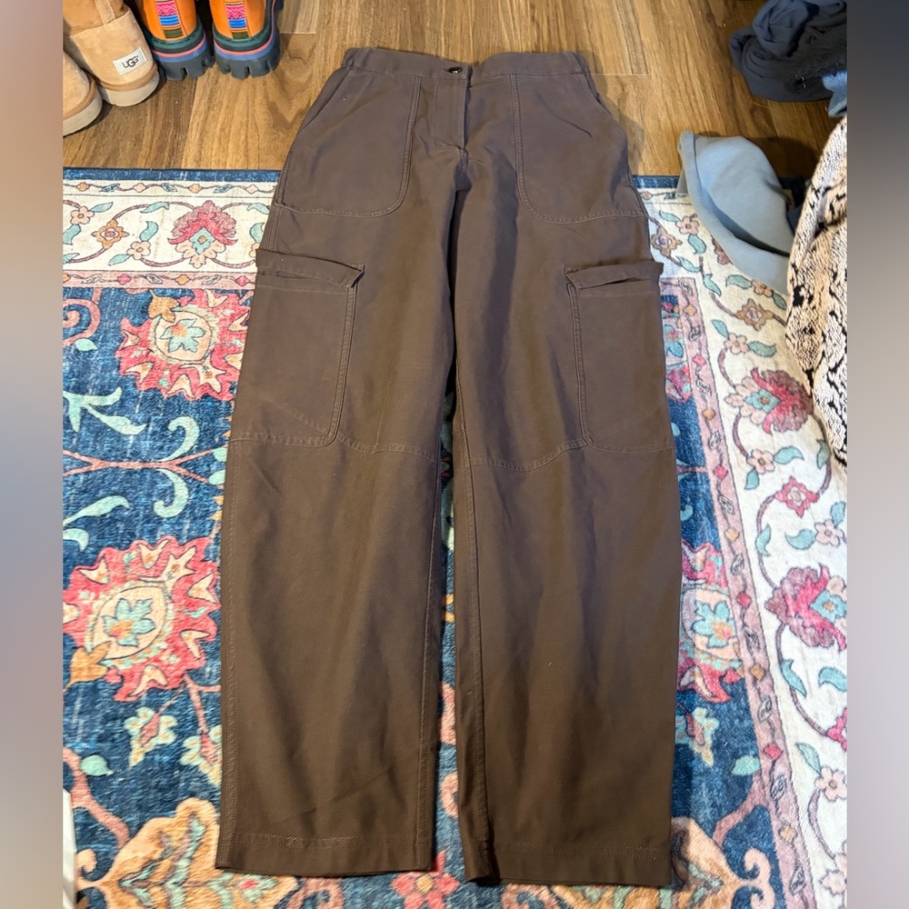 Women’s lululemon cargo pants - Picture 2 of 6